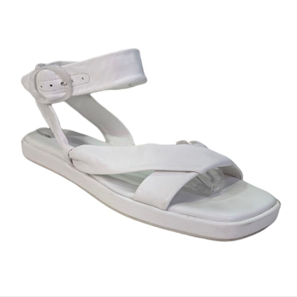 Vince Reza Ankle Strap Sandals EUC $250 Size 8.5M       S3460
